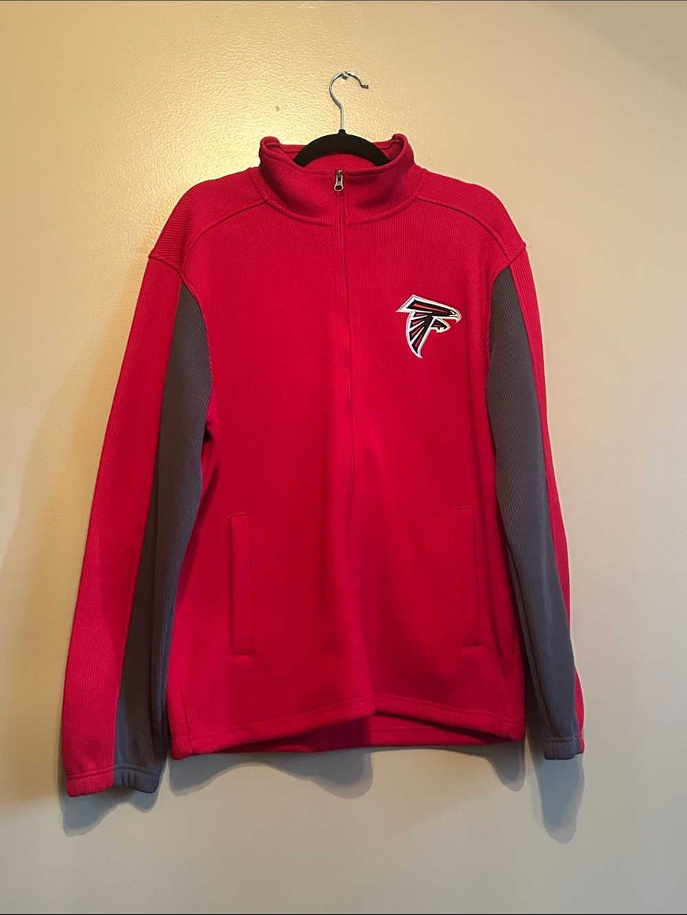NWOT NFL Atlanta Falcons Zip Up